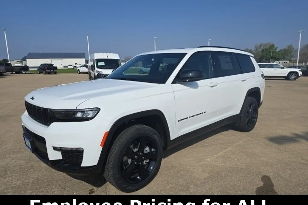 2025 Jeep Grand Cherokee Limited photo 1