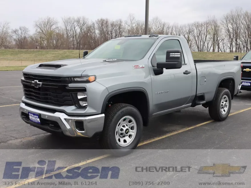 2025 Chevrolet Silverado 3500HD photo 1