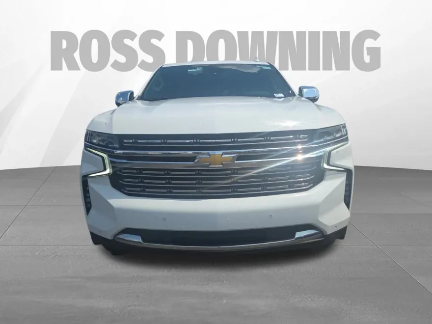 2023 Chevrolet Suburban Premier photo 1