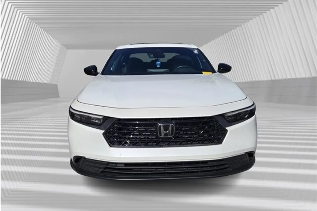 2023 Honda Accord Hybrid Sport photo 1