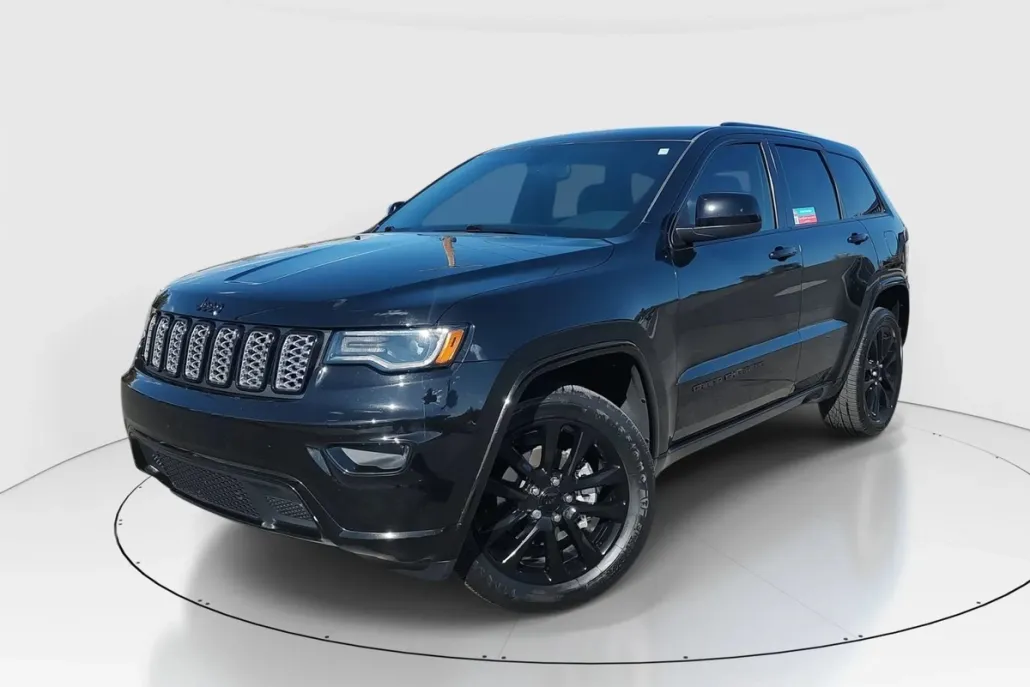 2020 Jeep Grand Cherokee Altitude photo 1