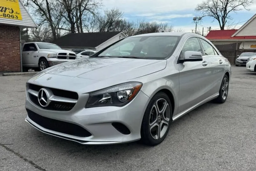 2018 Mercedes Benz CLA 250 photo 1