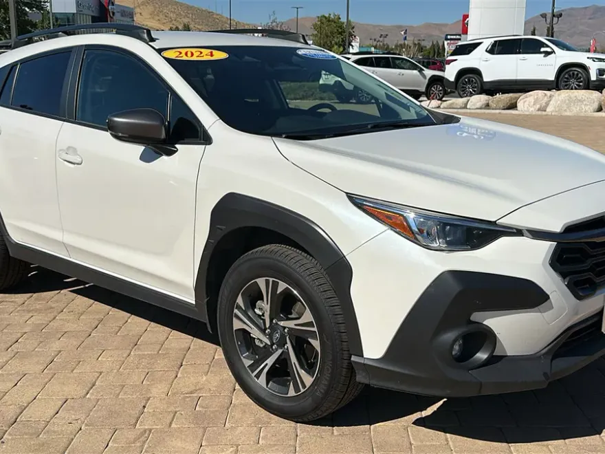 2024 Subaru Crosstrek Premium photo 1
