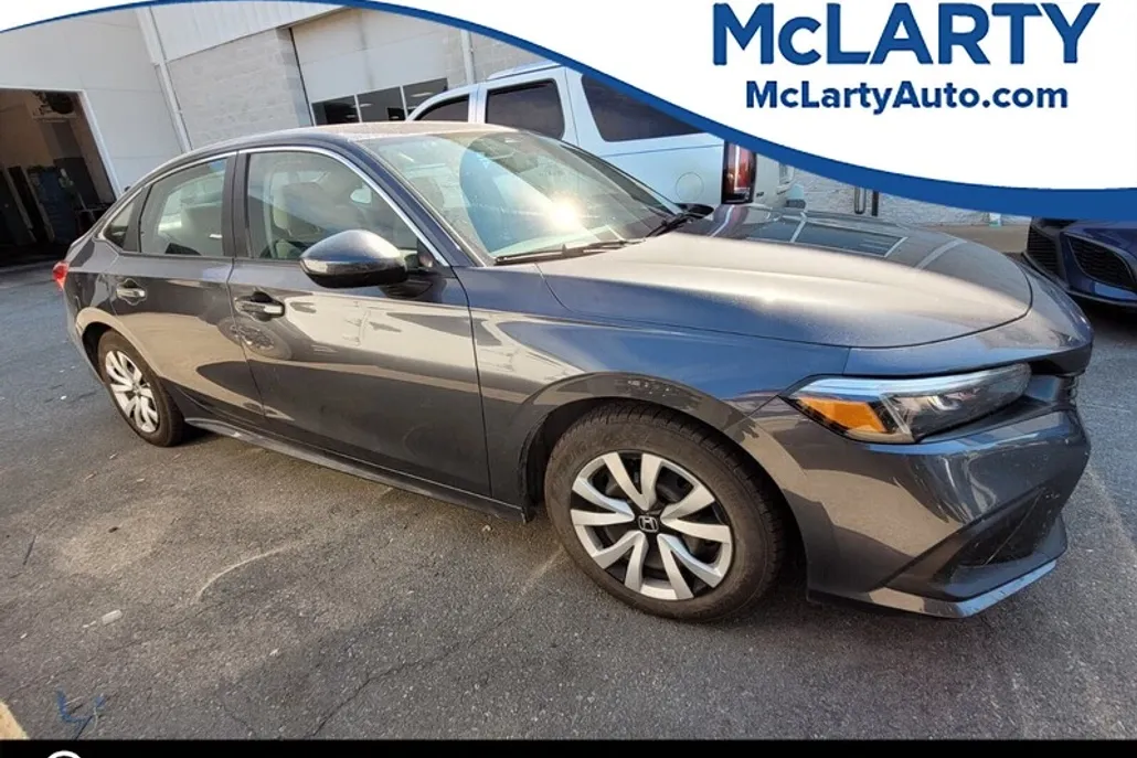 2023 Honda Civic LX photo 1