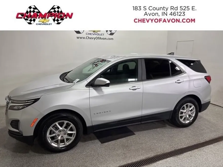 2022 Chevrolet Equinox LT photo 1