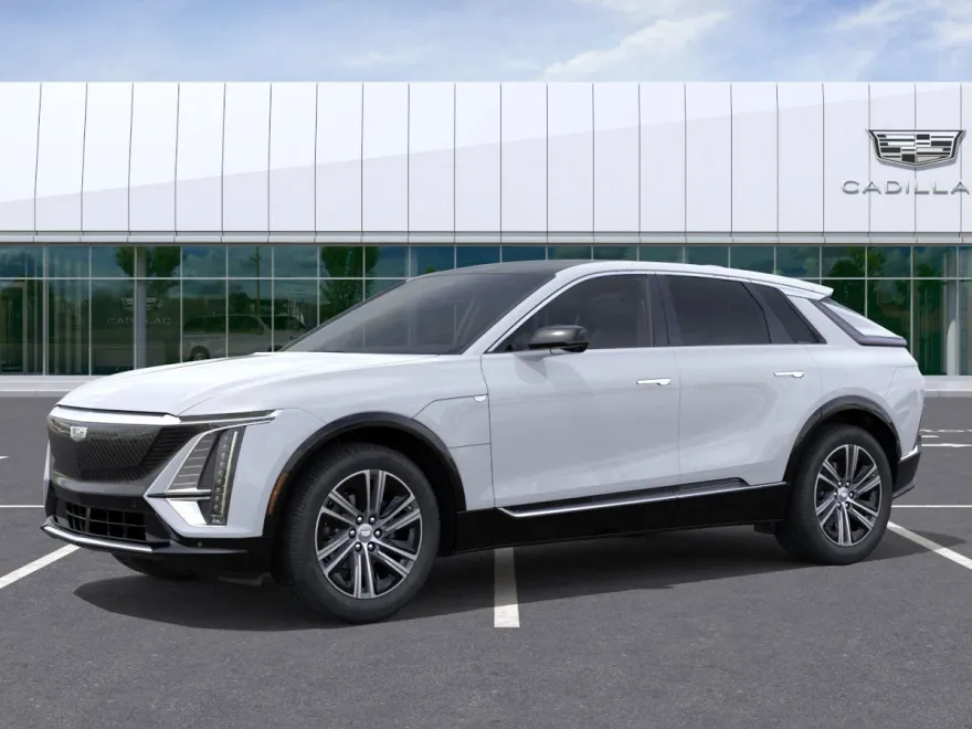 2026 Cadillac Lyriq Luxury photo 1