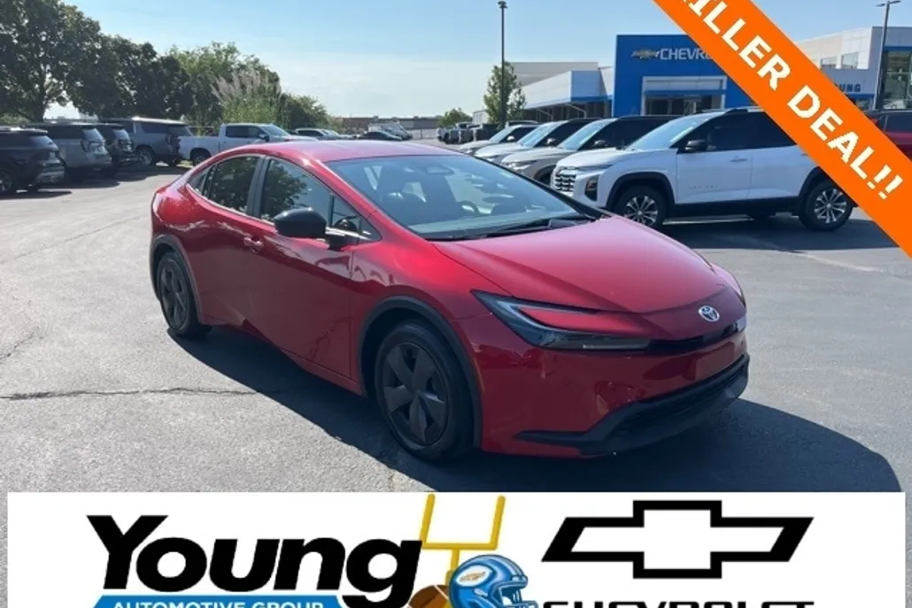 2025 Toyota Prius Limited photo 1