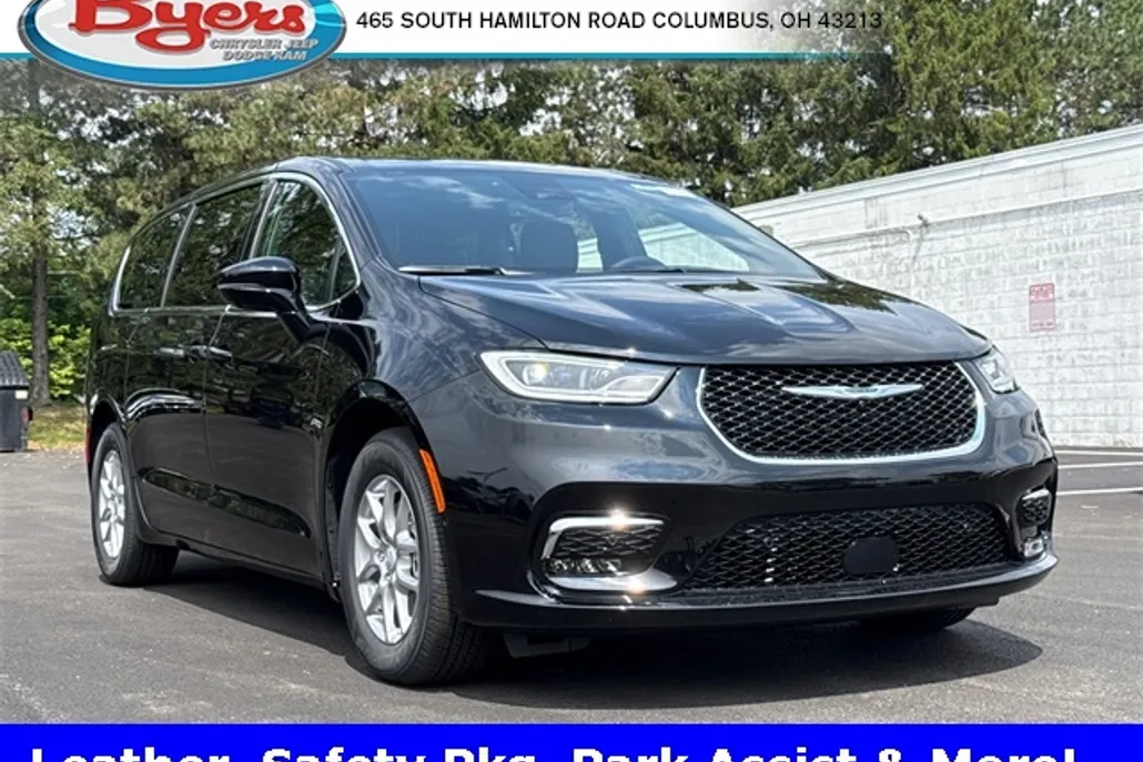 2025 Chrysler Pacifica photo 1