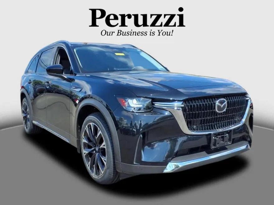 2024 Mazda CX-90 Premium photo 1