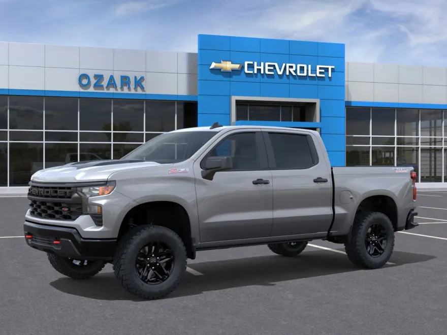 2025 Chevrolet Silverado 1500 Custom Trail Boss photo 1