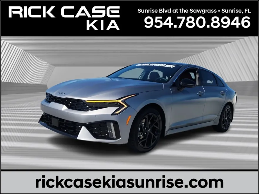 2026 Kia K5 GT-Line photo 1