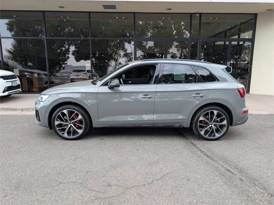 2021 Audi SQ5 Premium Plus photo 1