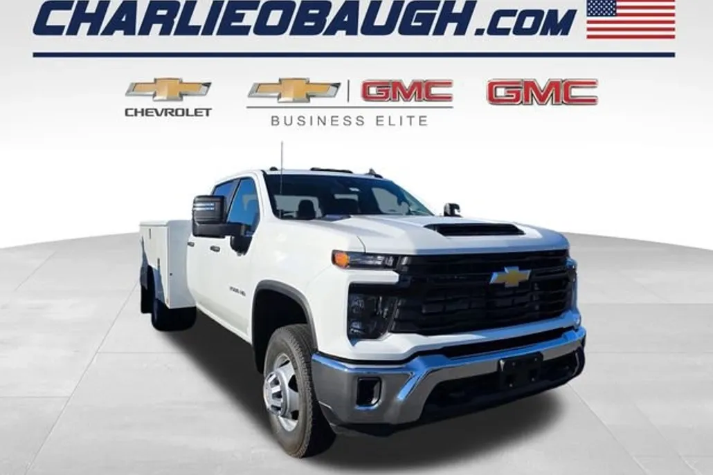 2024 Chevrolet Silverado 3500HD Work Truck photo 1