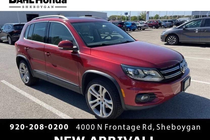 2013 Volkswagen Tiguan SEL photo 1