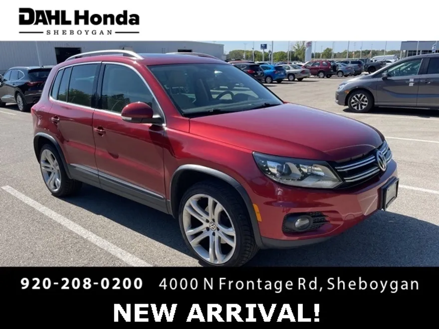 2013 Volkswagen Tiguan SEL photo 1