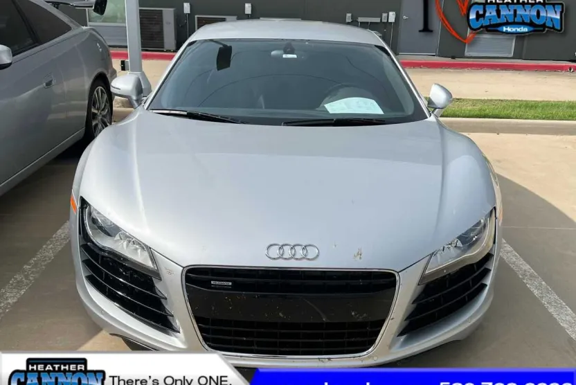 2012 Audi R8 Coupe photo 1