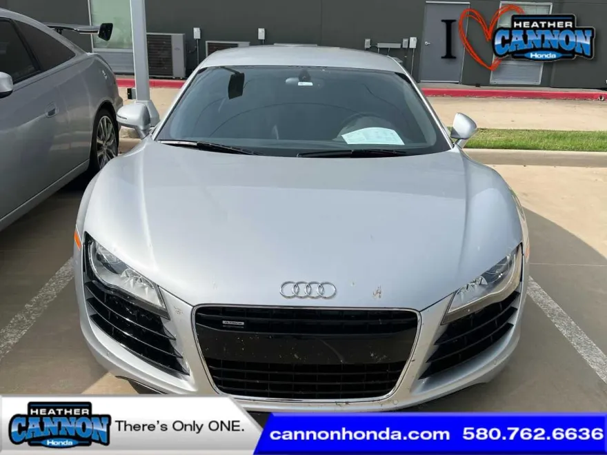 2012 Audi R8 Coupe photo 1