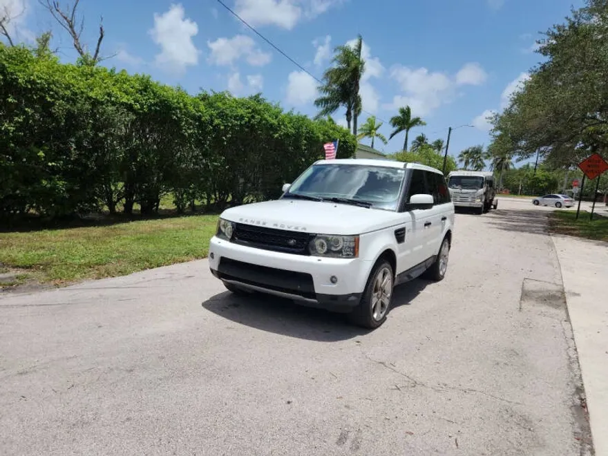 2011 Land Rover Range Rover Sport SuperCharged photo 1