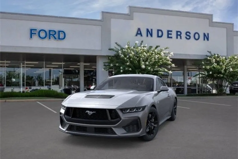 2025 Ford Mustang GT photo 1
