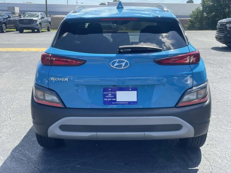 2023 Hyundai Kona SEL photo 1