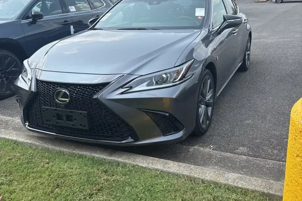 2021 Lexus ES 350 F SPORT photo 1