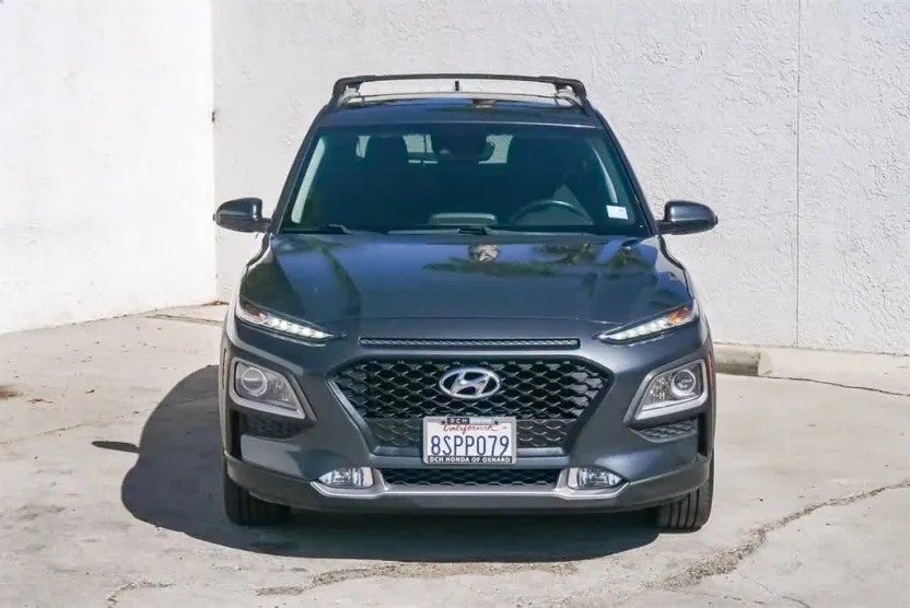 2020 Hyundai Kona SEL Plus photo 1