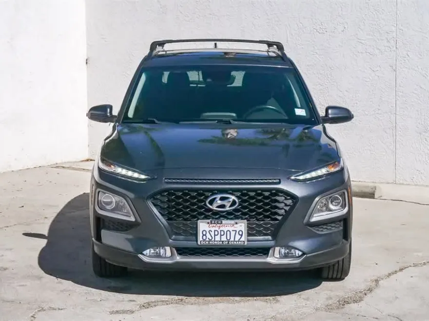 2020 Hyundai Kona SEL Plus photo 1