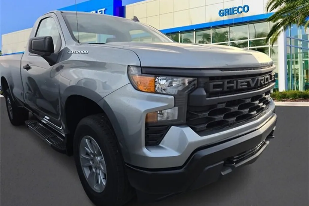 2025 Chevrolet Silverado 1500 photo 1