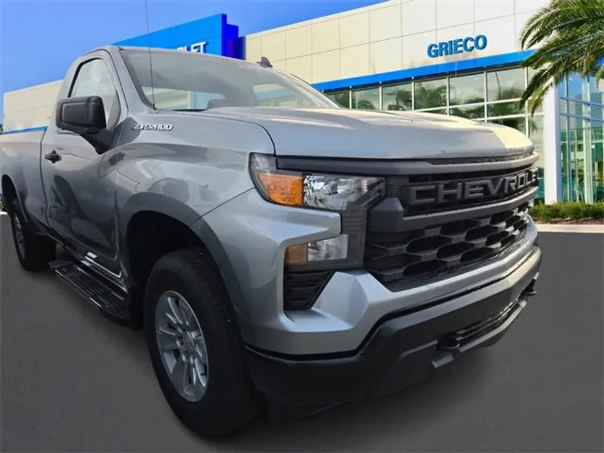 2025 Chevrolet Silverado 1500 photo 1