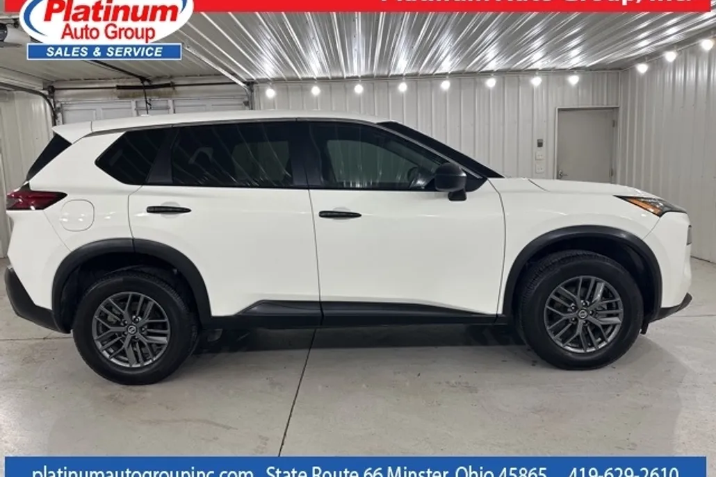 2021 Nissan Rogue S photo 1