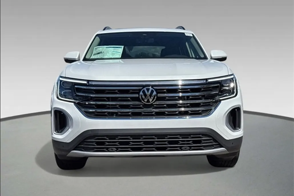 2026 Volkswagen Atlas SE Technology photo 1