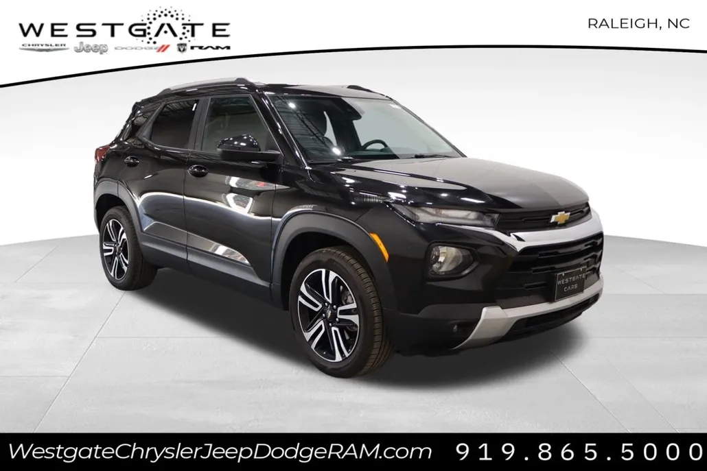 2023 Chevrolet Trailblazer LT photo 1