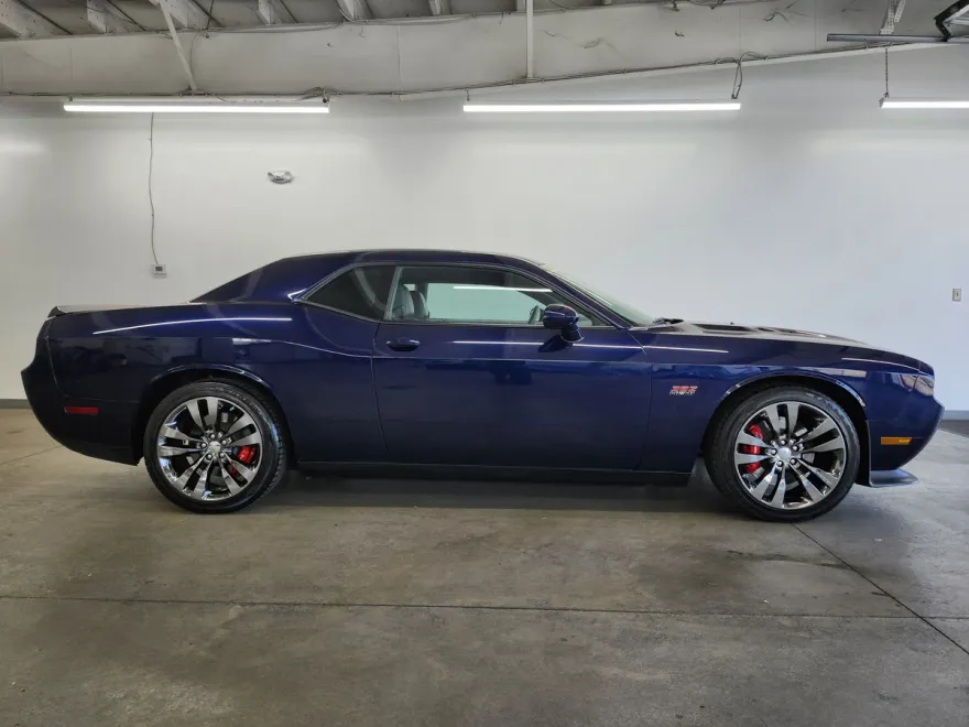 2013 Dodge Challenger SRT8 photo 1
