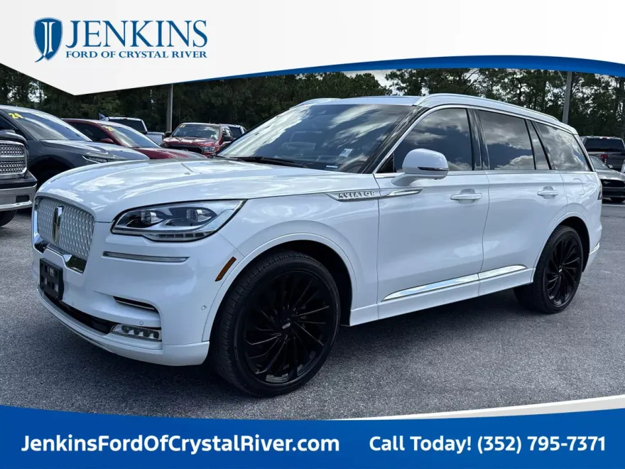 2022 Lincoln Aviator Reserve photo 1