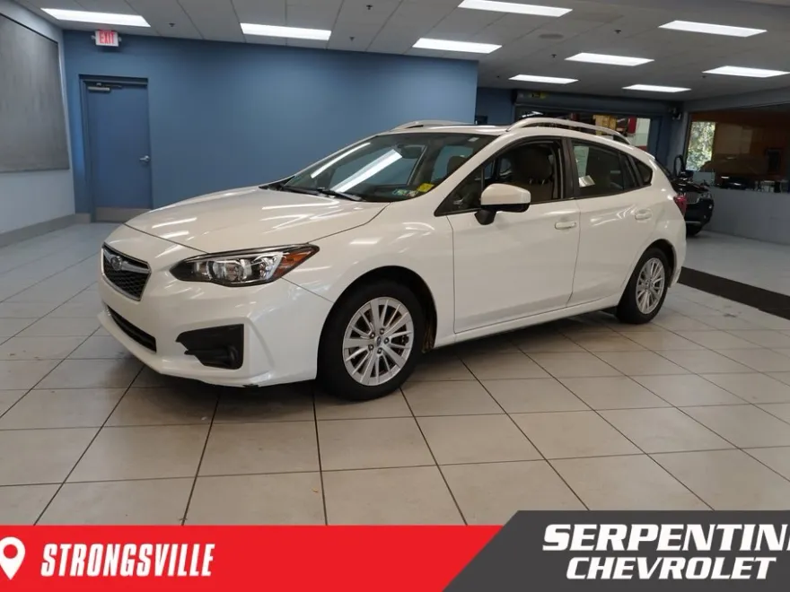 2018 Subaru Impreza 2.0i Premium photo 1
