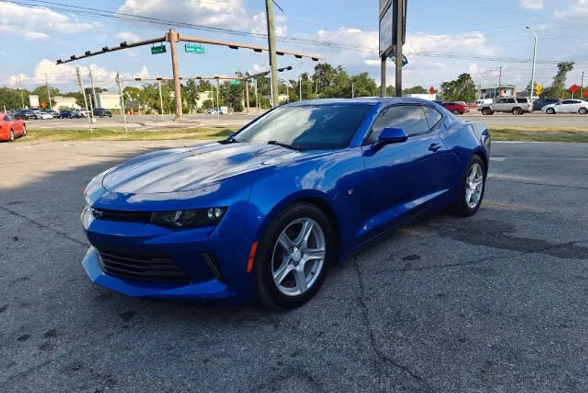 2016 Chevrolet Camaro Coupe photo 1