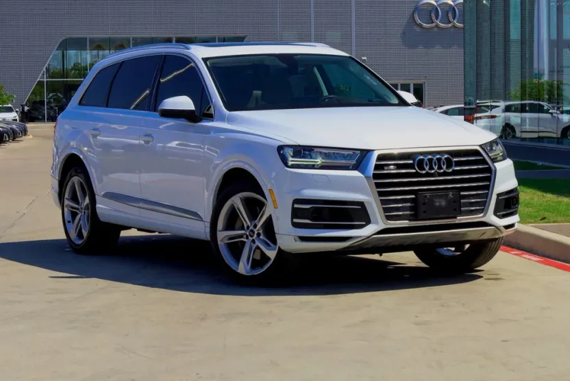2019 Audi Q7 Prestige photo 1