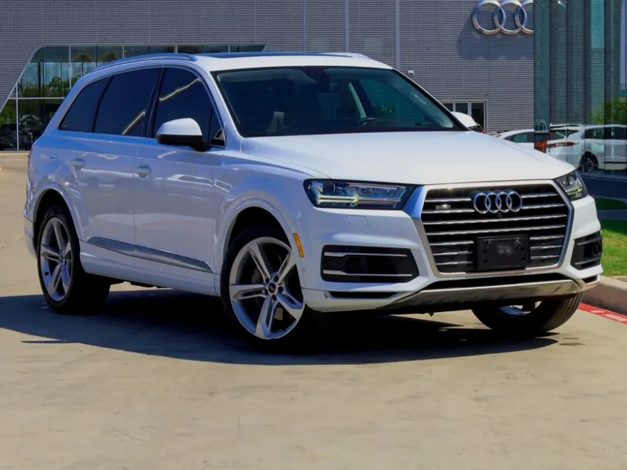 2019 Audi Q7 Prestige photo 1