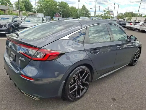 2022 Honda Civic Sport Touring Hatchback photo 4
