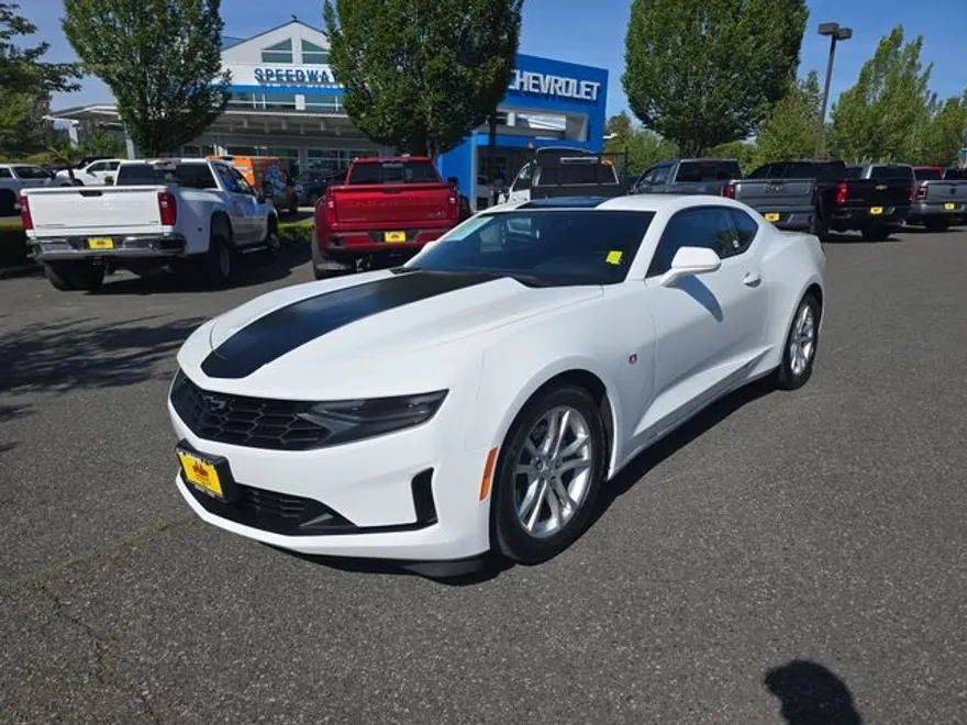 2021 Chevrolet Camaro 1LS photo 1