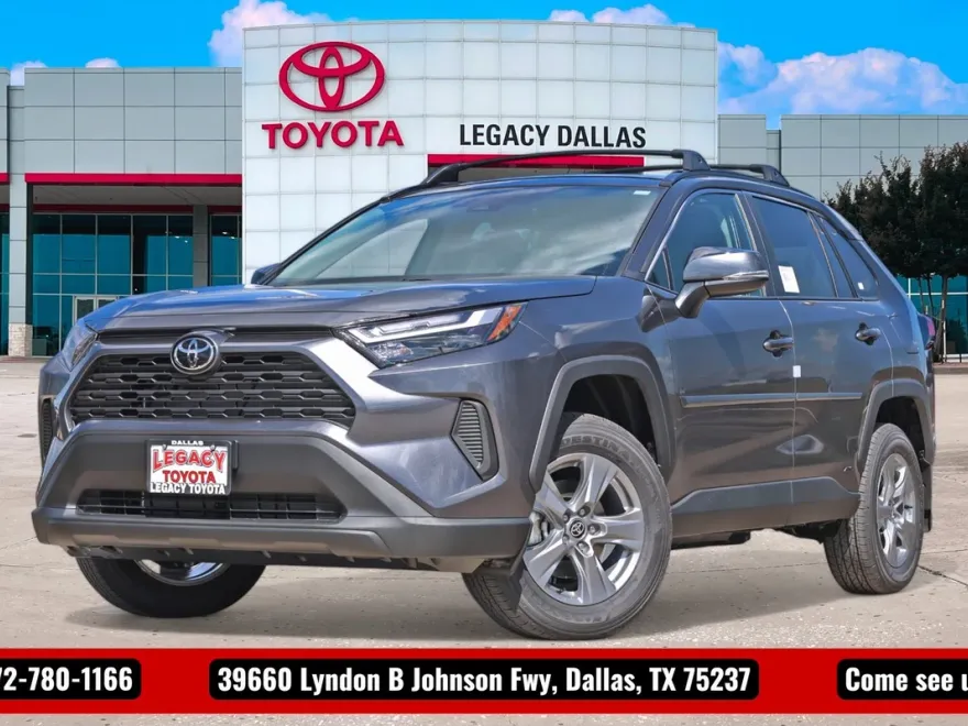 2025 Toyota RAV4 Hybrid XLE photo 1