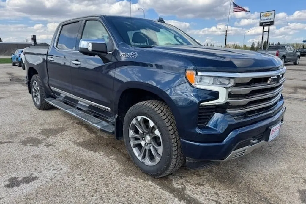 2022 Chevrolet Silverado 1500 High Country photo 1