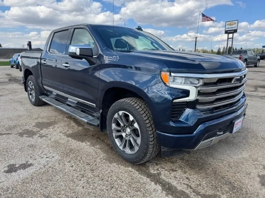 2022 Chevrolet Silverado 1500 High Country photo 1