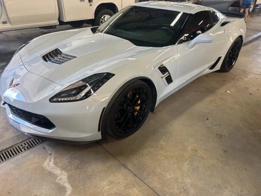 2019 Chevrolet Corvette Grand Sport 1LT photo 1