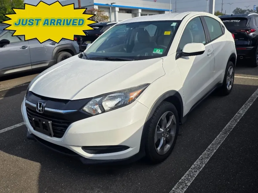 2018 Honda HR-V LX photo 1
