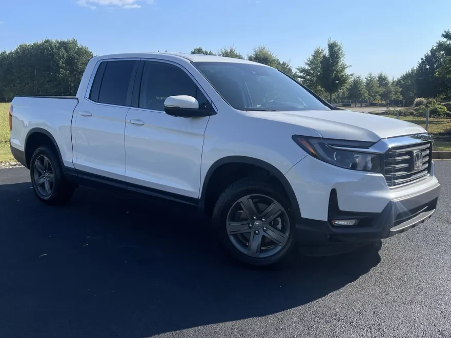 2023 Honda Ridgeline RTL photo 1