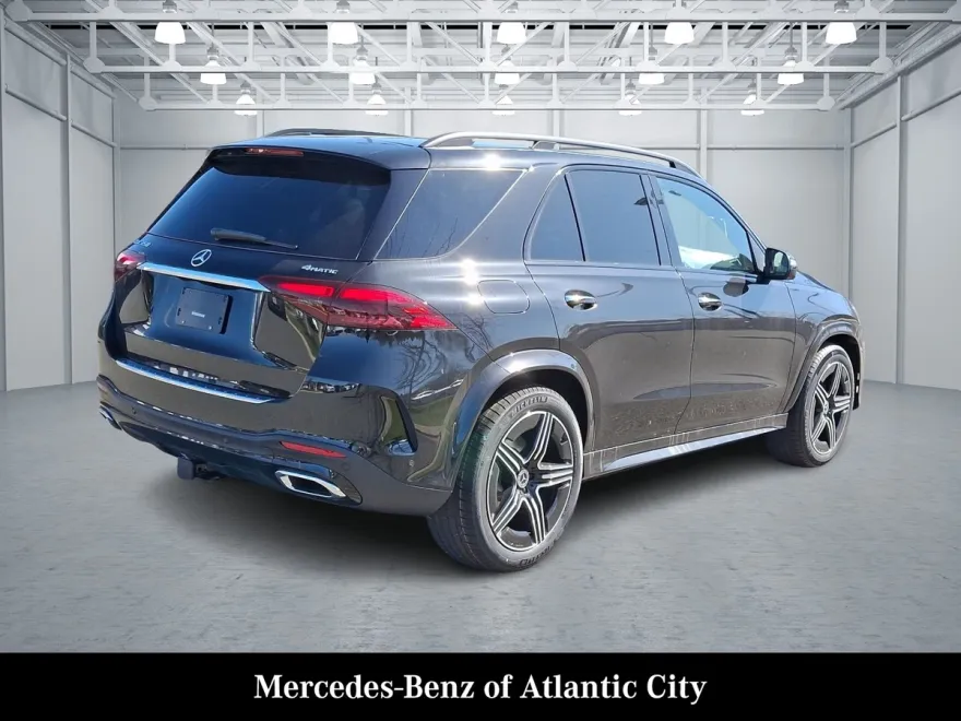 2025 Mercedes Benz GLE 350 4MATIC photo 1
