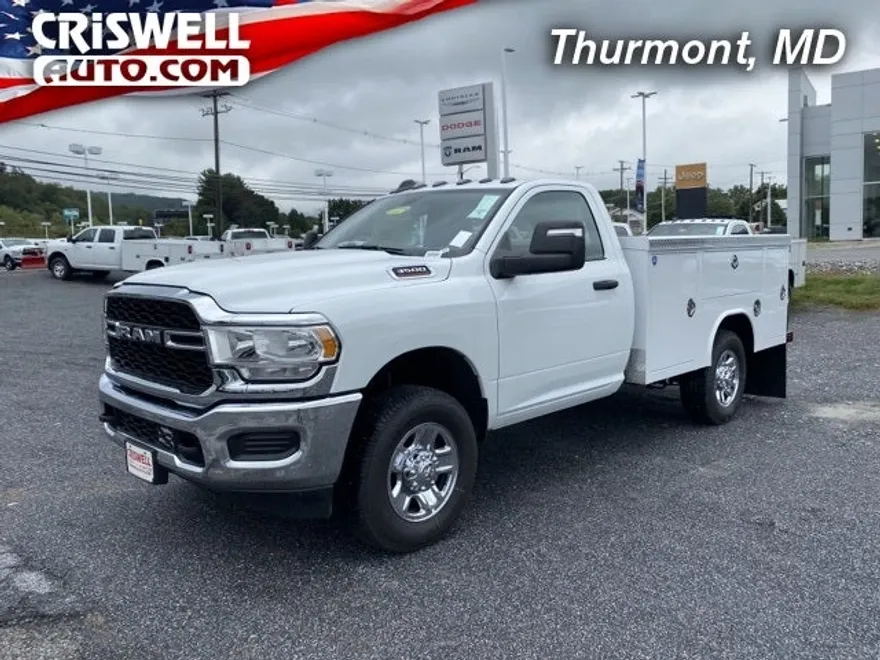 2024 Ram 3500 Tradesman photo 1