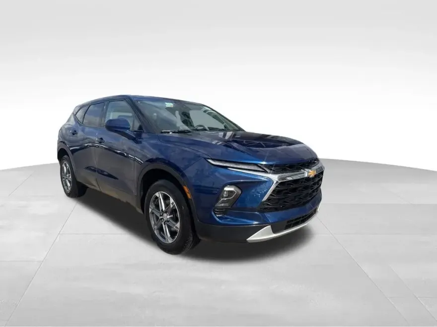 2023 Chevrolet Blazer 2LT photo 1