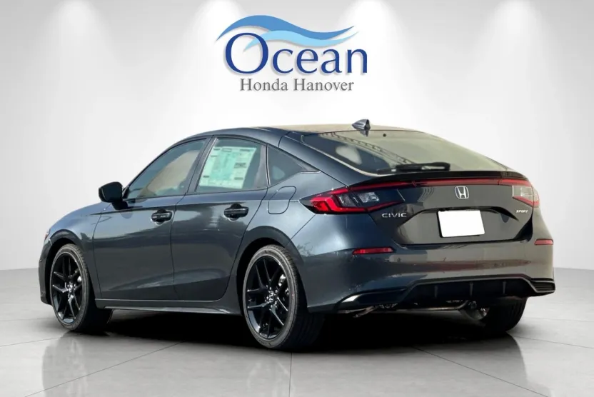 2025 Honda Civic Sport photo 1